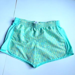 DANSKIN Active Shorts Small Green Women’s